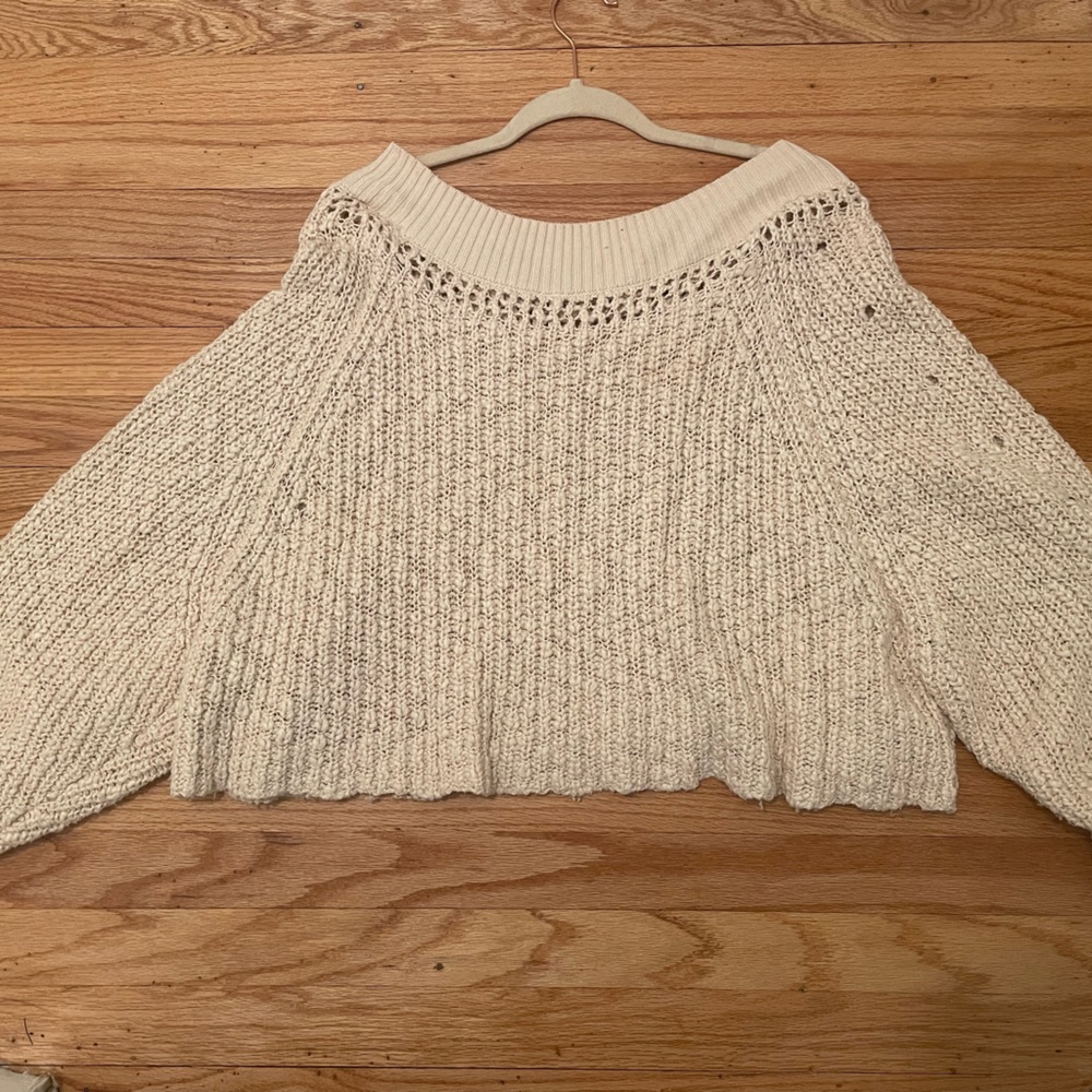 Free People - oversized cropped sweater